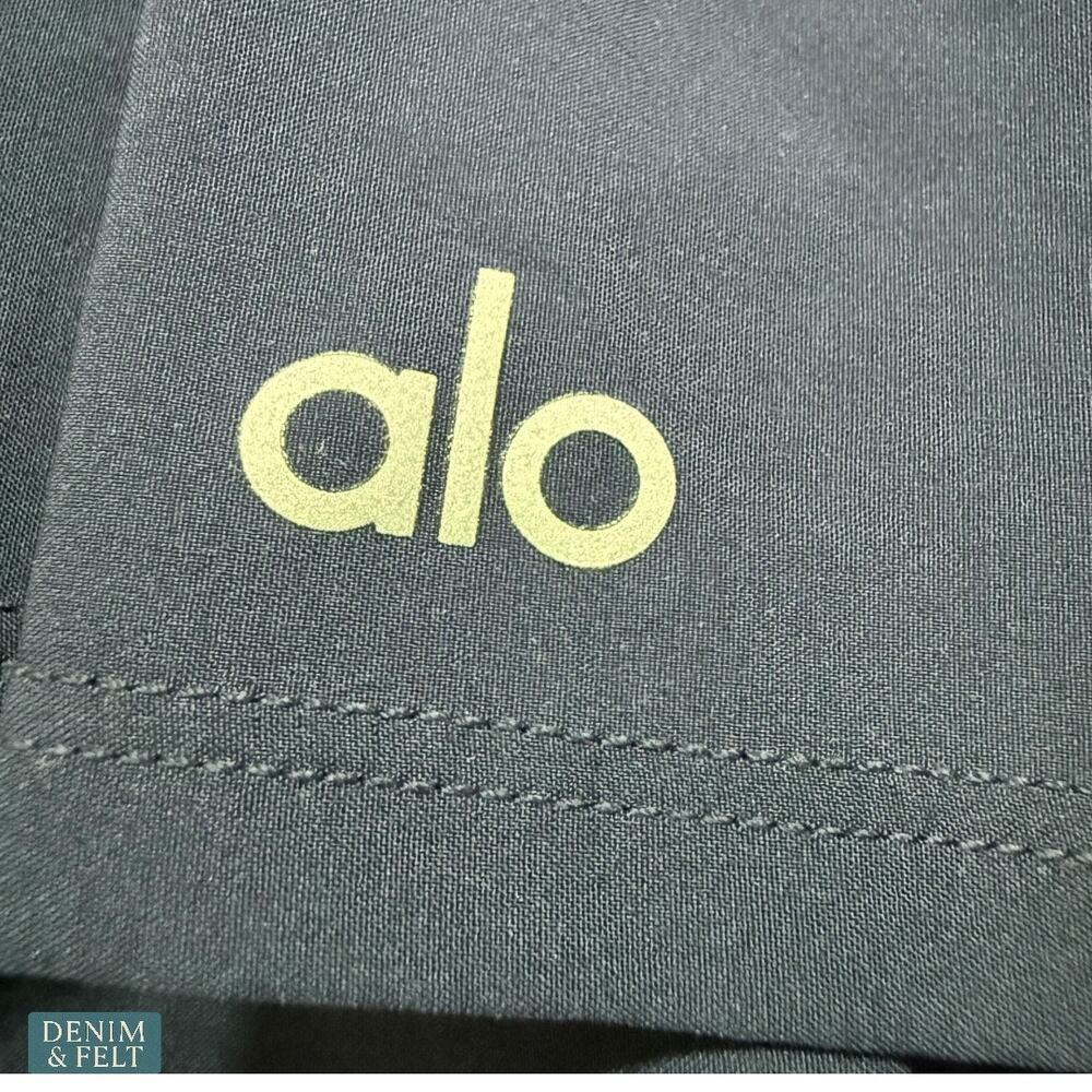 Alo Varsity Tennis Skirt True Navy Pleated‎ Athletic w/ Built in Shorts & Pocket - Picture 12 of 16